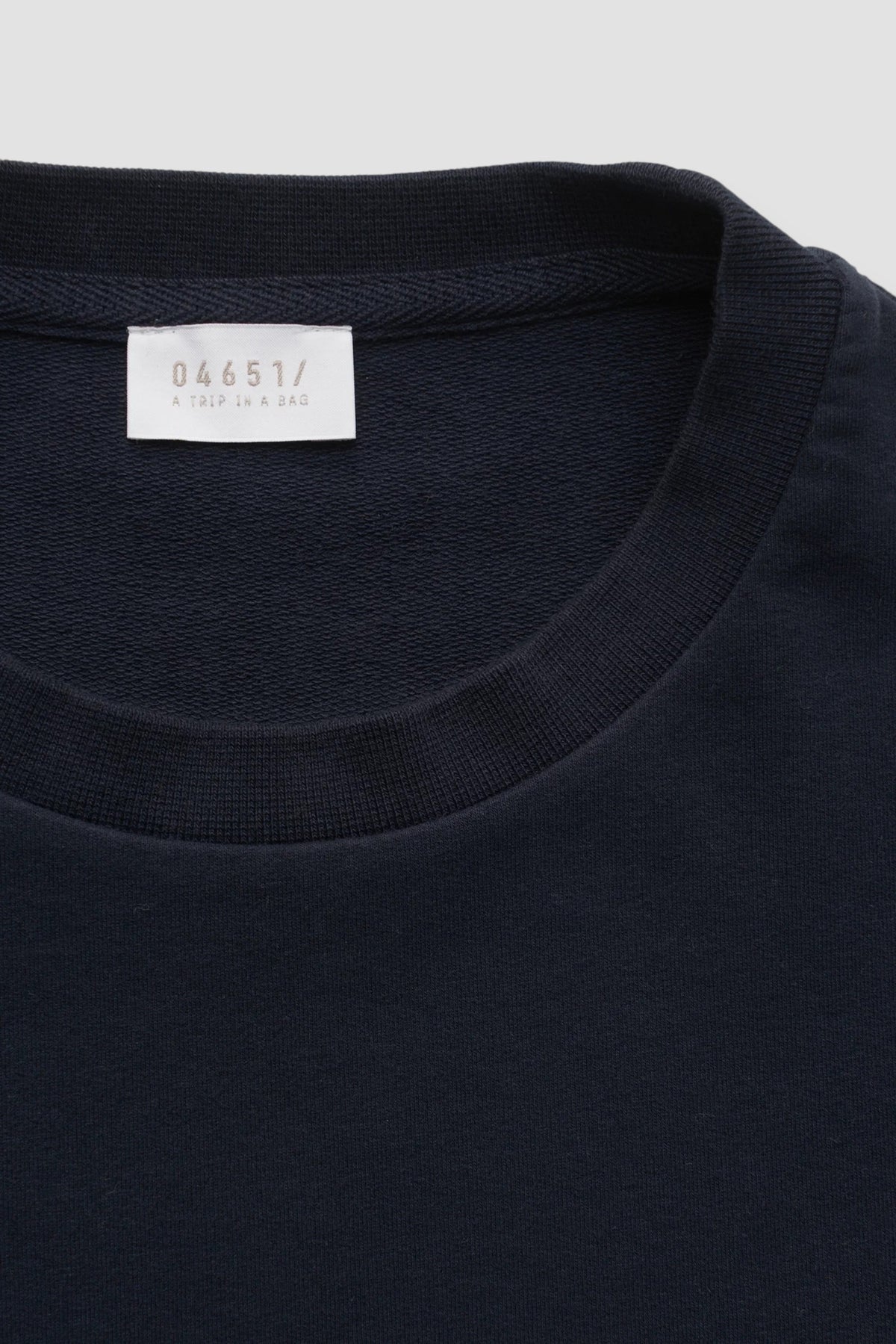 Trip in a bag crewneck shirt navy