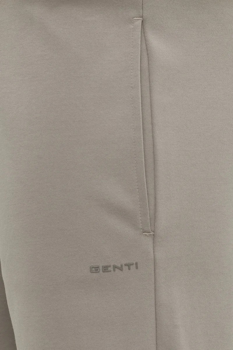 Short Genti Groen