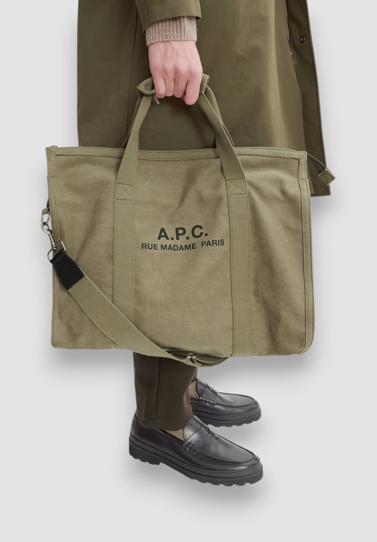 A.P.C. gym bag kaki