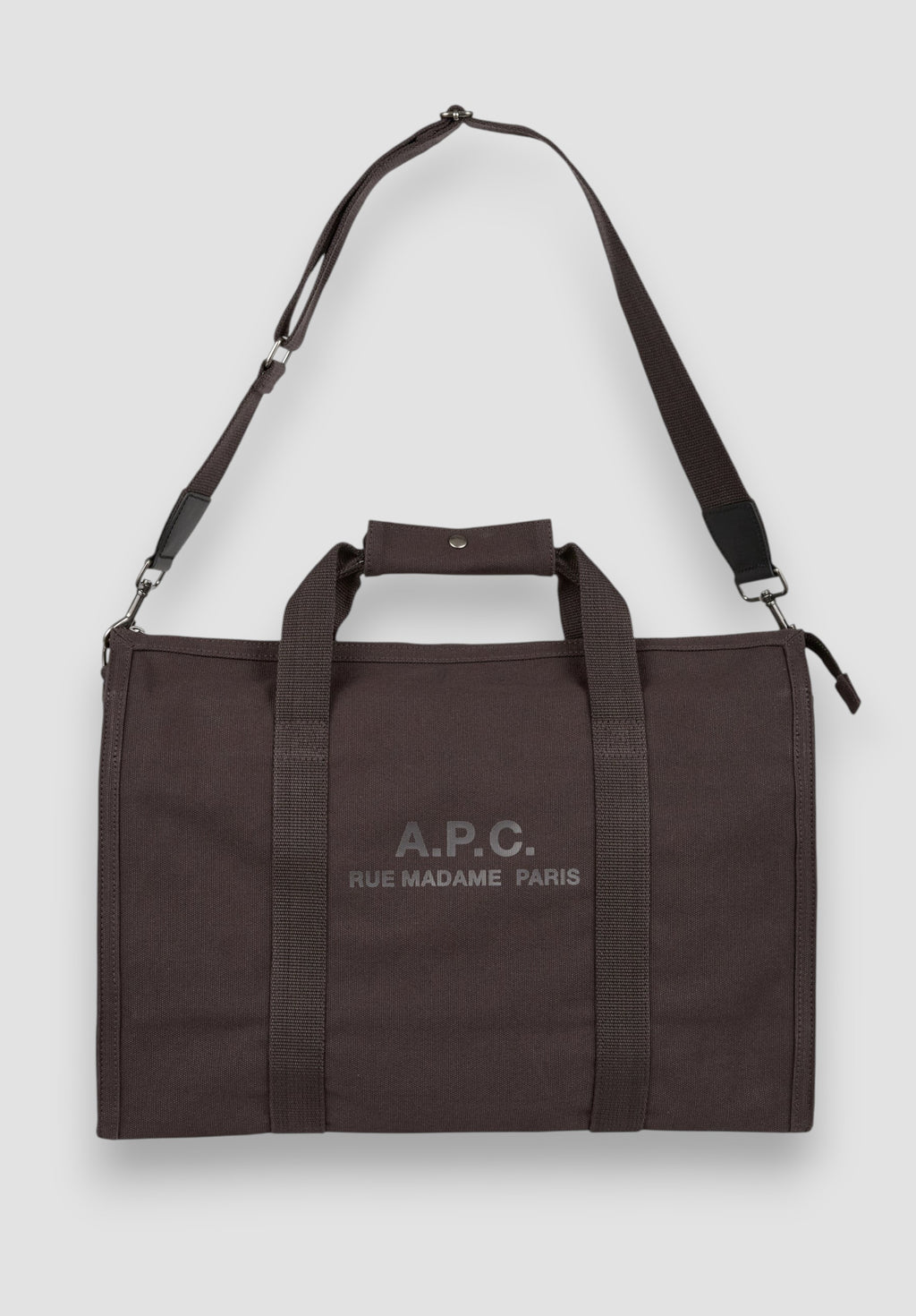 A.P.C. gym bag bruin